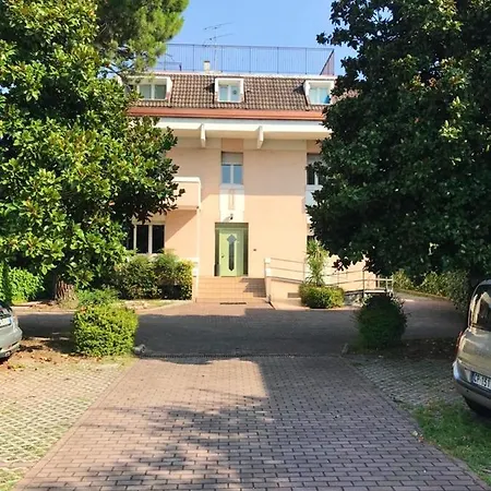 公寓 Charming In 47 Sqm With Balcony Parking *