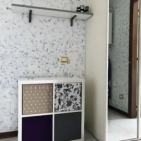 Charming In 47 Sqm With Balcony Parking *